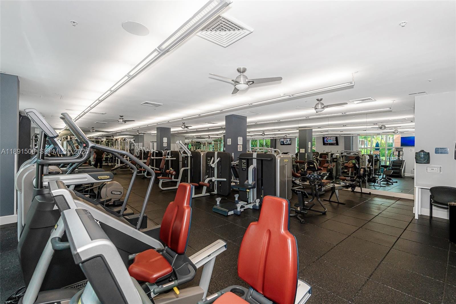 2000 N Bayshore Drive 907, Miami, FL 33137 photo 29