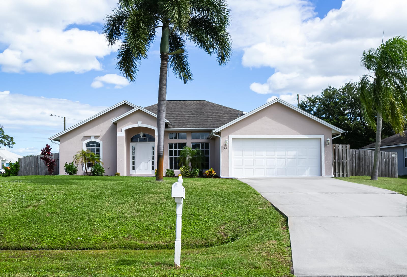103 SW Pilsner Circle, Port St. Lucie, FL 34953