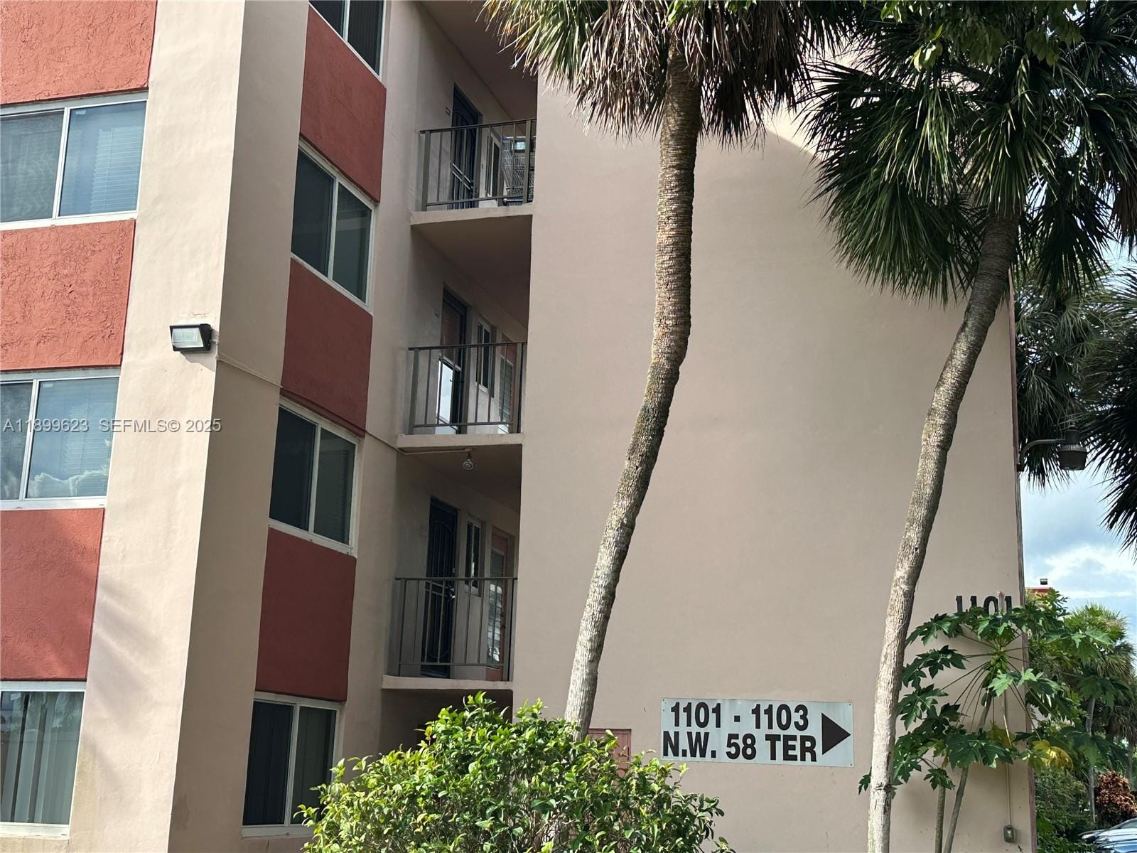 1101 NW 58th Terrace 108 — photo 5
