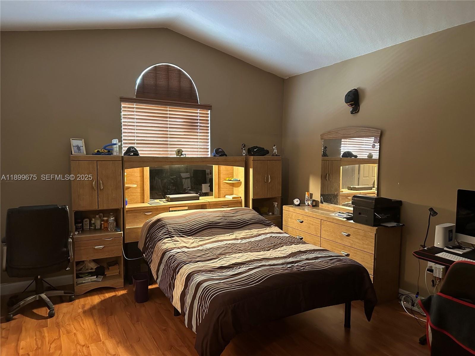 4108 NE 11th Drive — photo 8