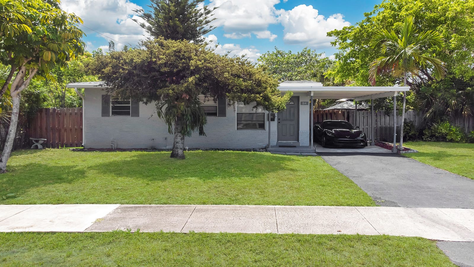 1841 NW 26th Avenue, Fort Lauderdale, FL 33311 photo 2