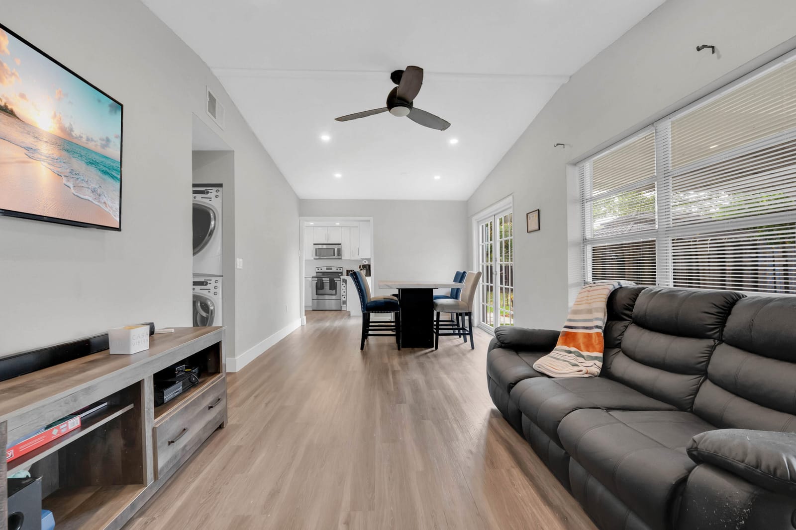 1841 NW 26th Avenue, Fort Lauderdale, FL 33311 photo 4