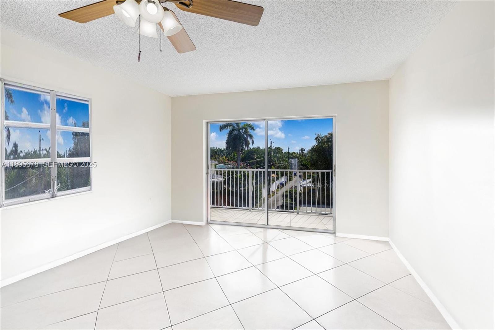 1701 Washington Street 304, Hollywood, FL 33020 photo 2