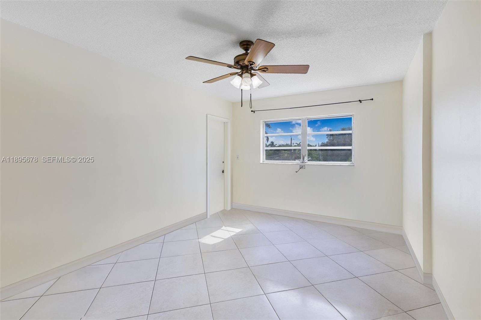 1701 Washington Street 304, Hollywood, FL 33020 photo 11