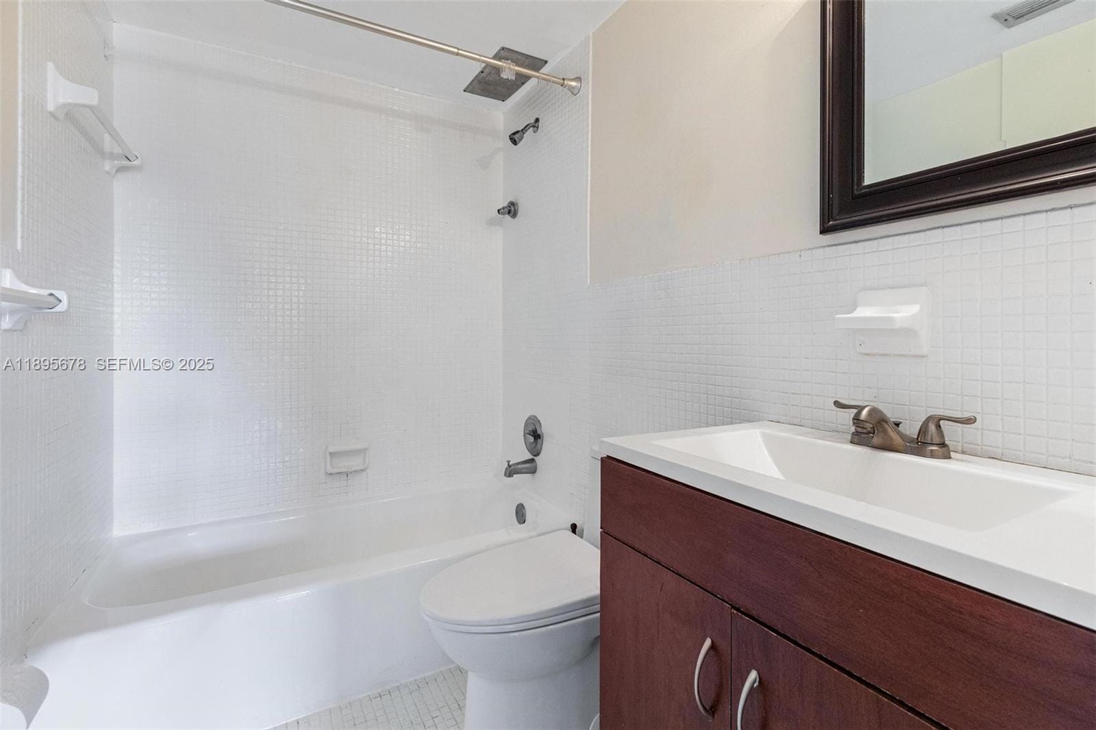 1701 Washington Street 304, Hollywood, FL 33020 photo 13