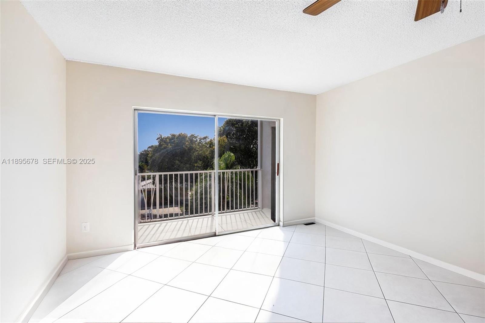1701 Washington Street 304, Hollywood, FL 33020 photo 3