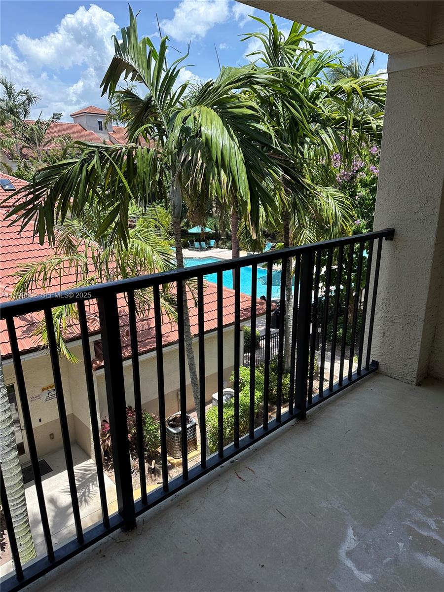 5840 W Sample Road 306, Coral Springs, FL 33067, Coral Springs