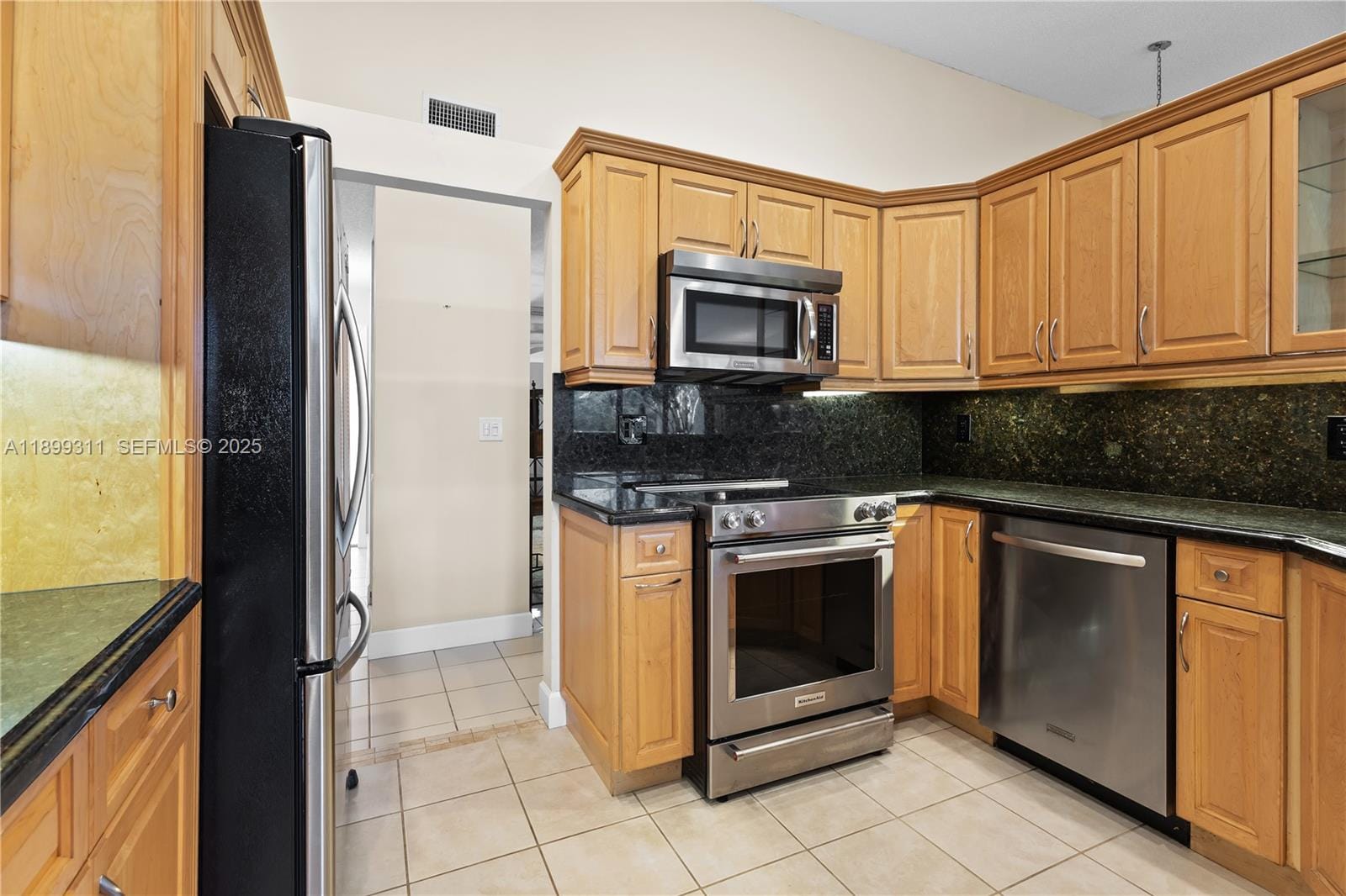 3709 Alcantara Avenue A83, Doral, FL 33178 photo 14