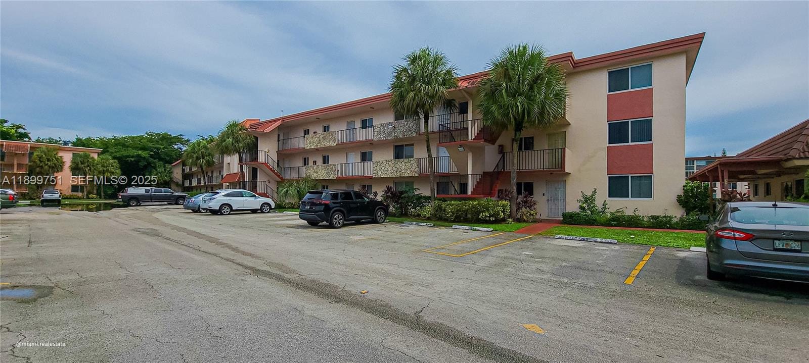 1080 Del Lago Circle 201 — photo 2