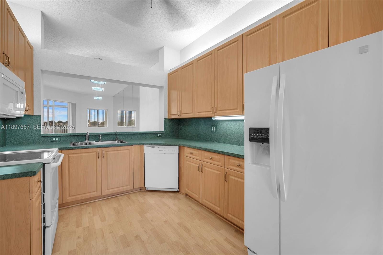 7486 Granville Drive 410, Tamarac, FL 33321 photo 12