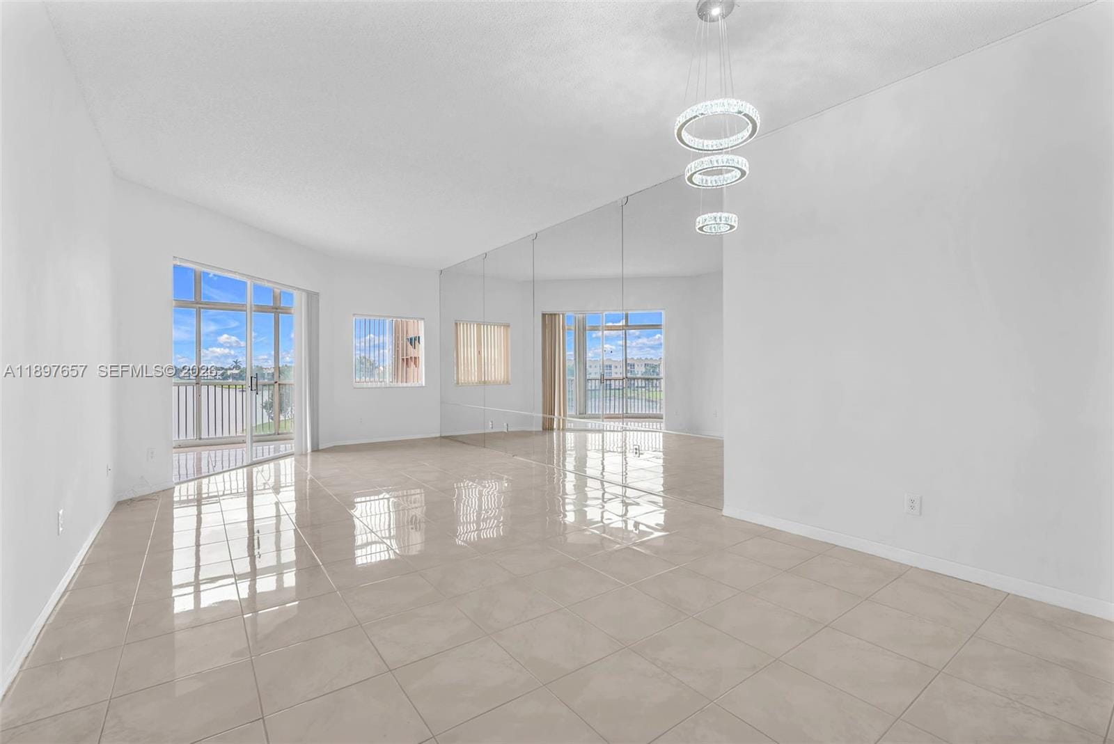 7486 Granville Drive 410, Tamarac, FL 33321 photo 6