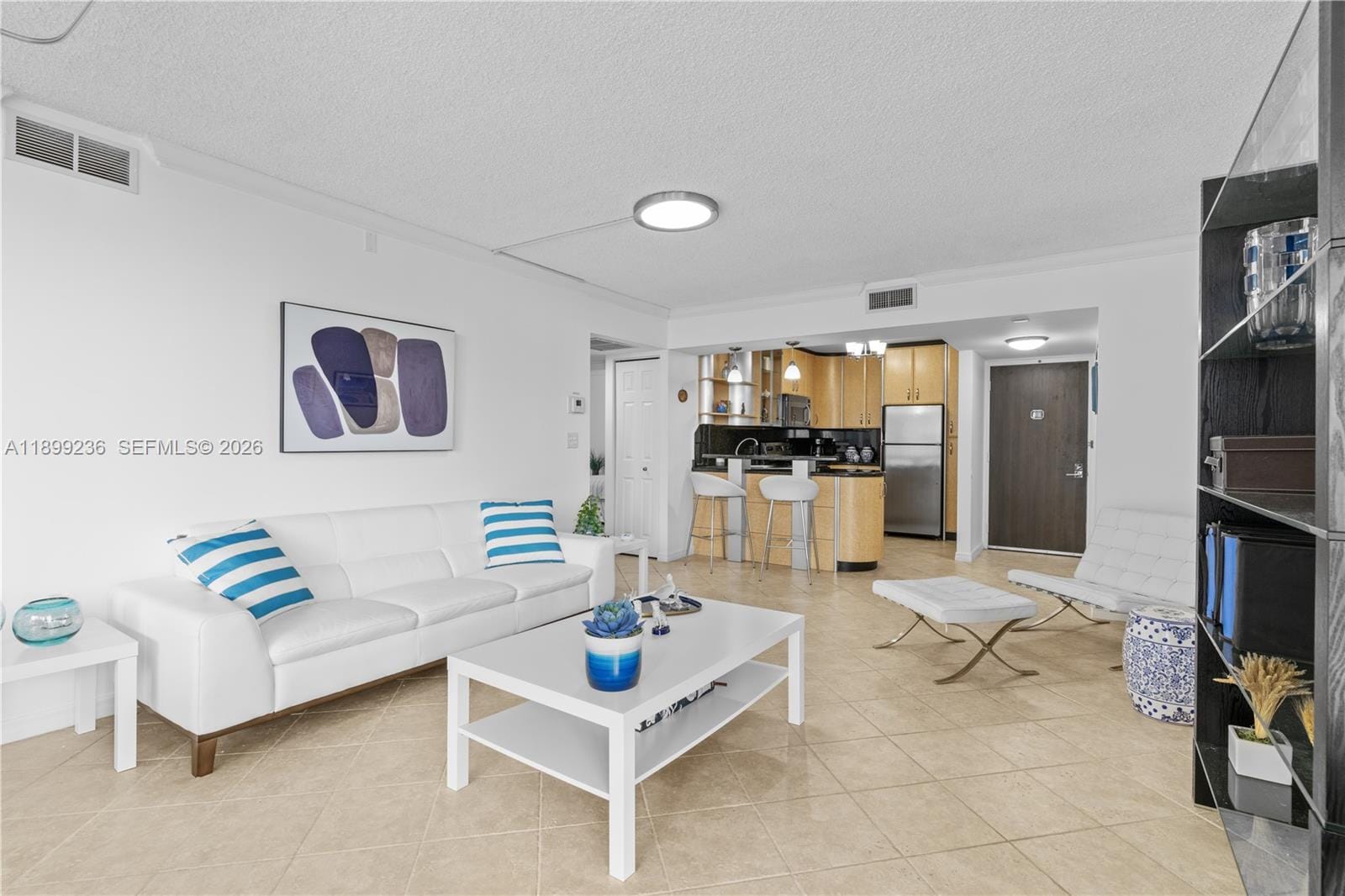 20379 W Country Club Drive 2039 — photo 3
