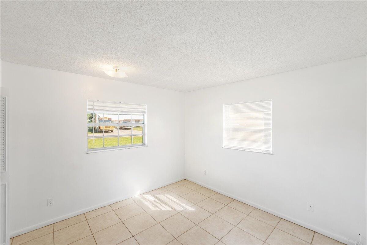 2695 Mohawk Avenue, Fort Pierce, FL 34946 photo 14