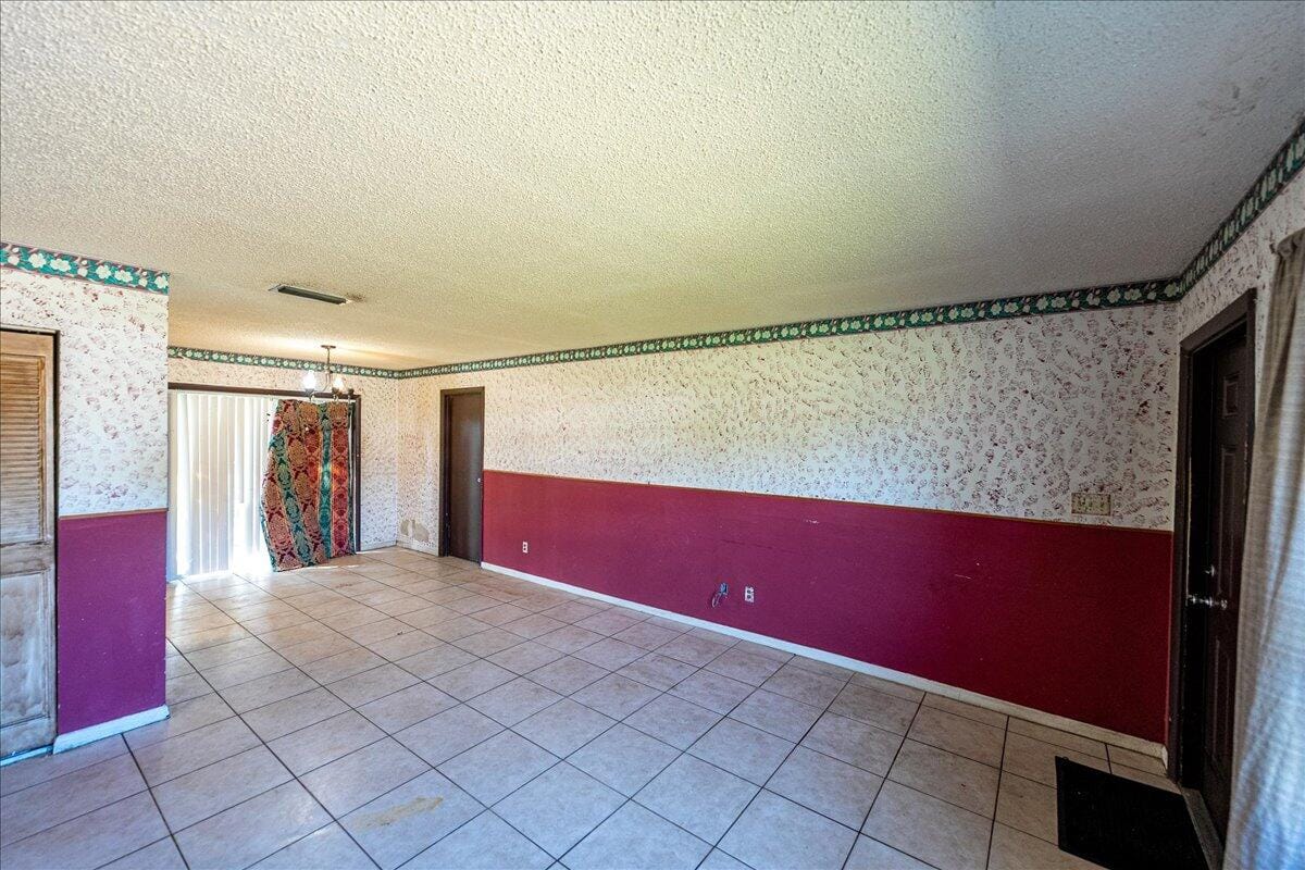 2695 Mohawk Avenue, Fort Pierce, FL 34946 photo 18