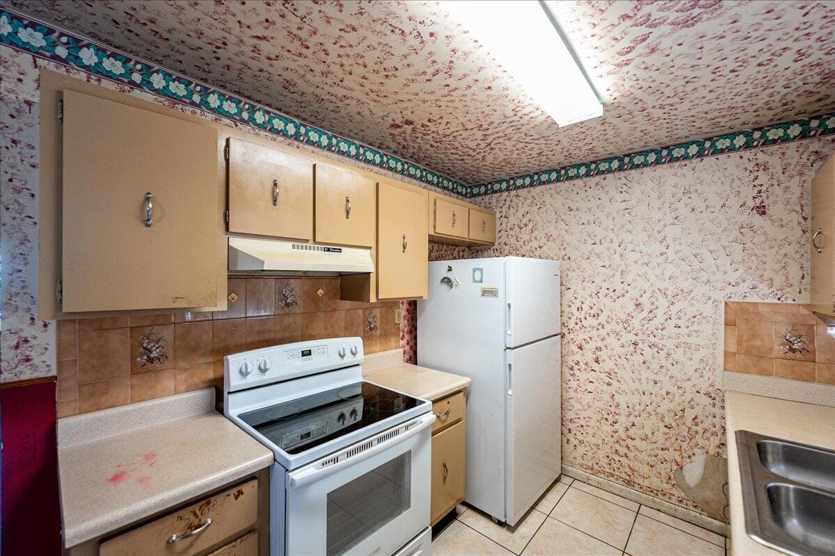 2695 Mohawk Avenue, Fort Pierce, FL 34946 photo 8