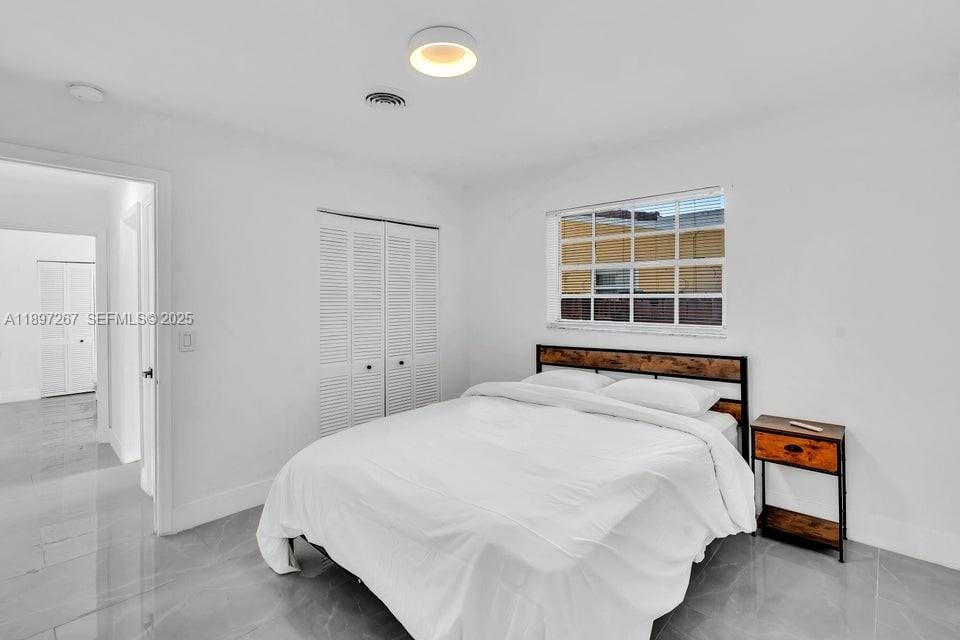 2112 N 14th Terrace, Hollywood, FL 33020 photo 13
