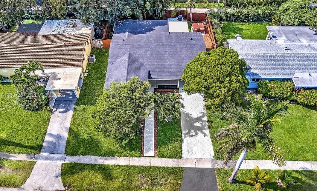 2112 N 14th Terrace, Hollywood, FL 33020 photo 19