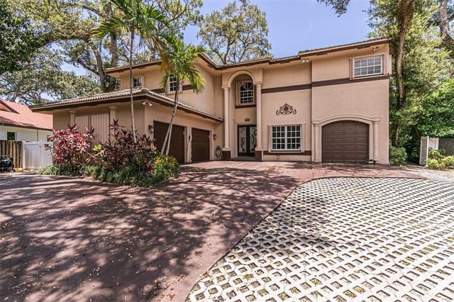 5970 SW 37th Terrace, sold in Stirling Oaks Estates, Fort Lauderdale, FL
