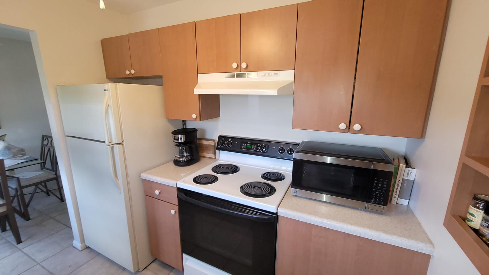 232 Canterbury J — photo 11