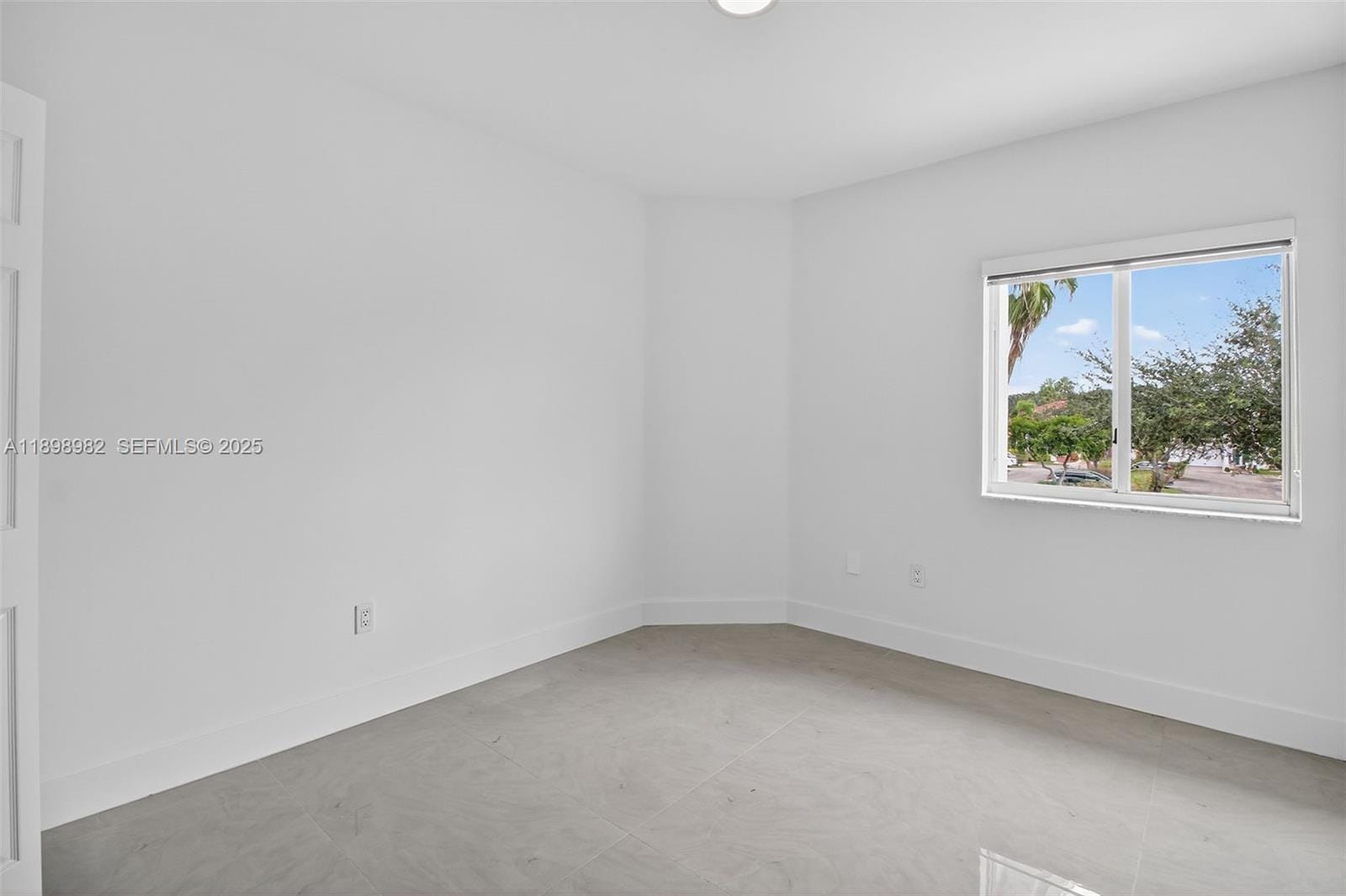 11244 NW 58th Terrace, Doral, FL 33178 photo 25