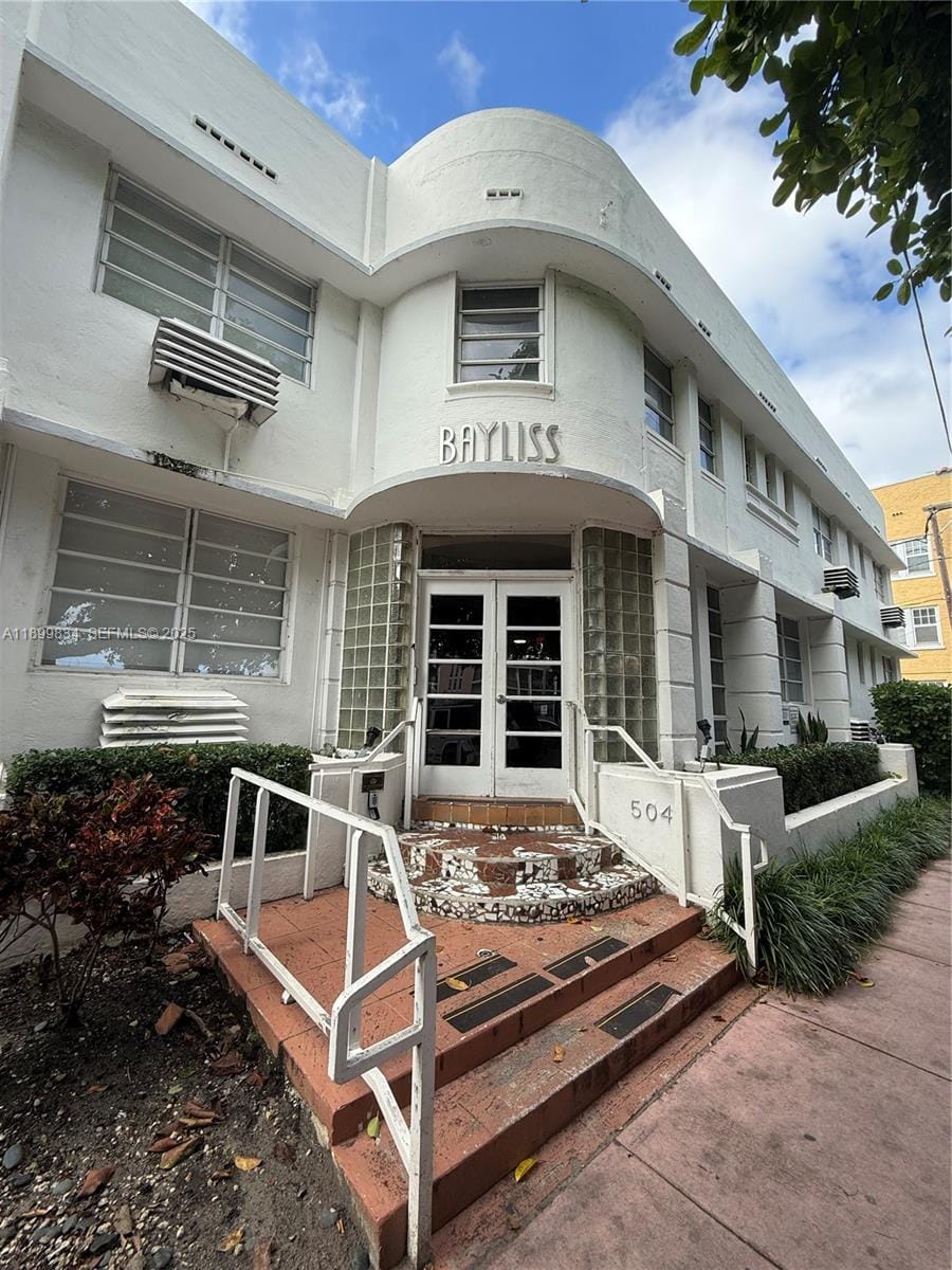 1 bedroom home for sale at 500 14th, Miami Beach, FL 33139 — $199,000
