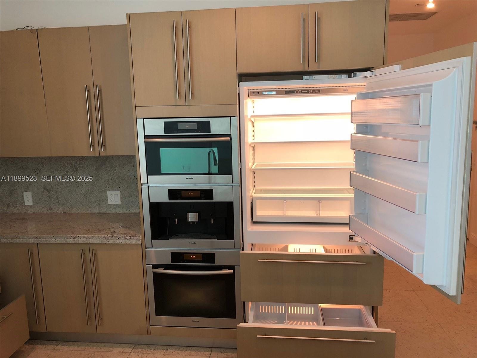 900 Brickell Key Boulevard 2205, Miami, FL 33131 photo 19