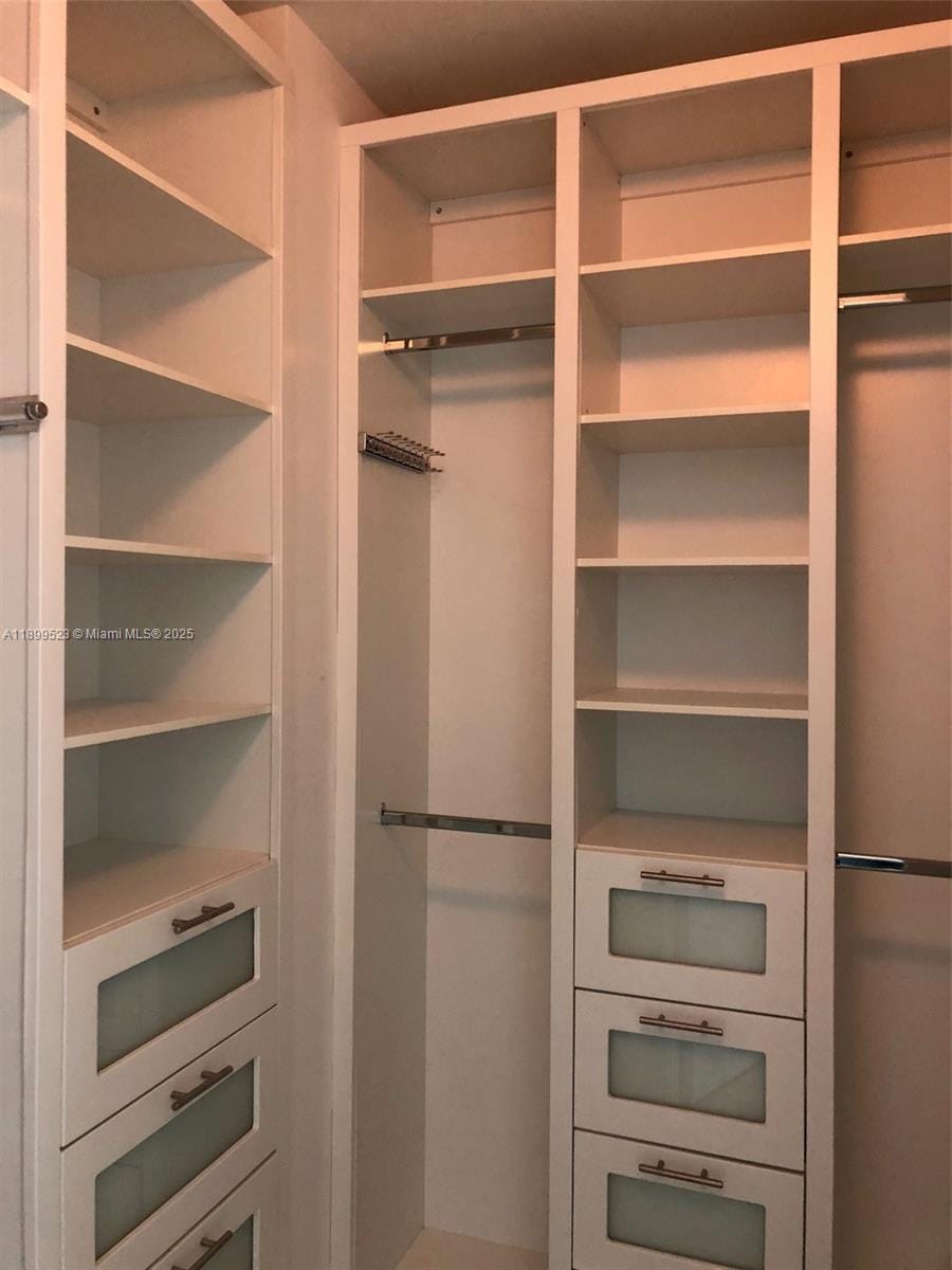 900 Brickell Key Boulevard 2205, Miami, FL 33131 photo 27