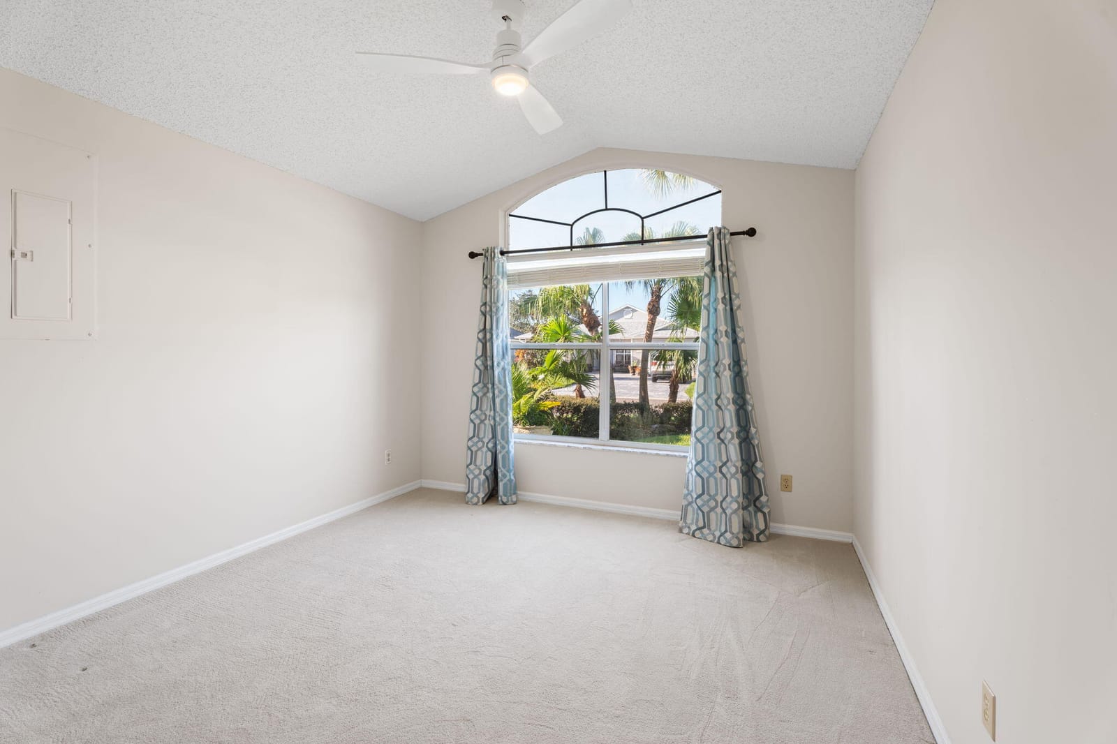 532 Paurotis Lane, Fort Pierce, FL 34982 photo 14