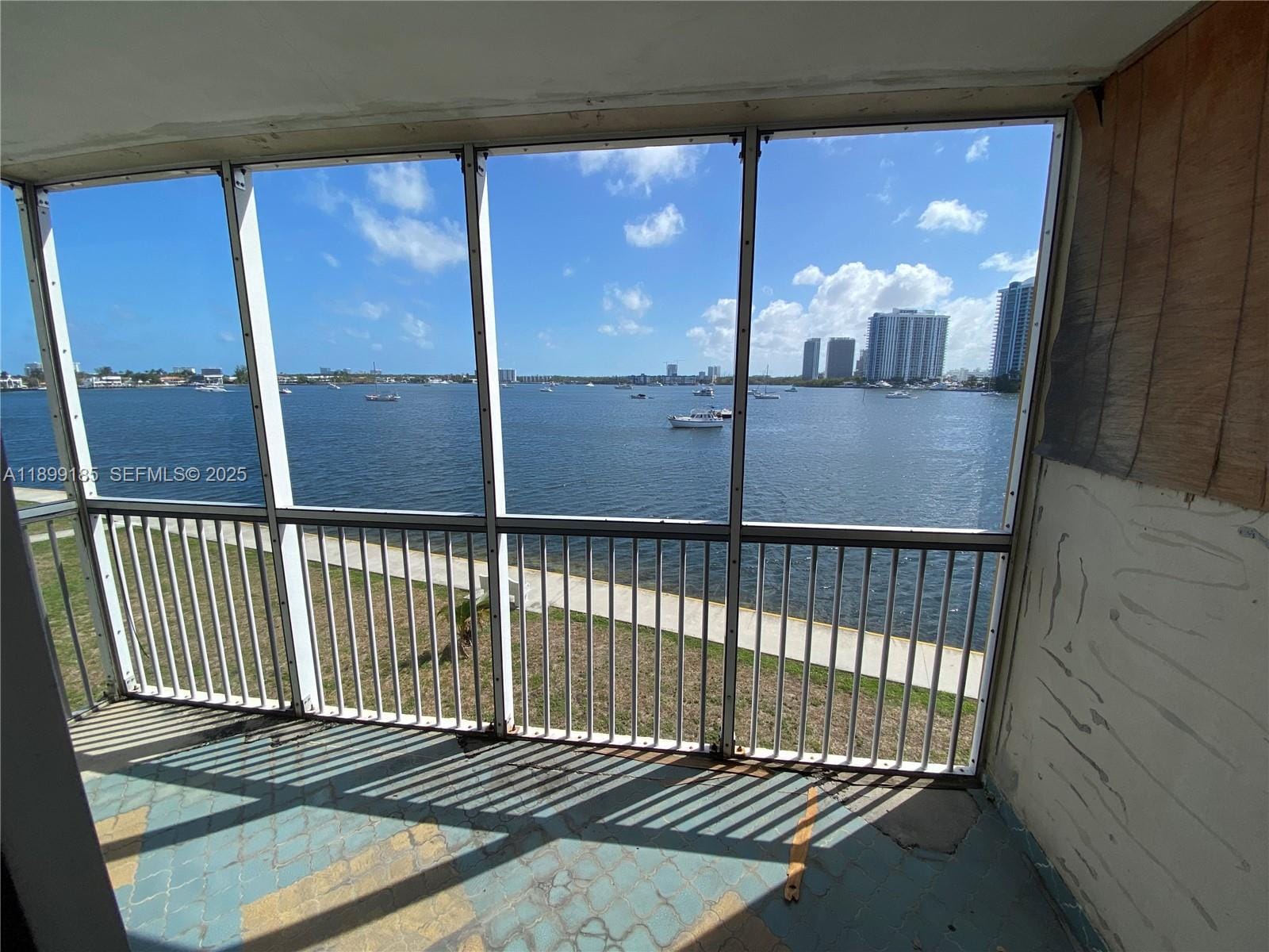 2920 Point East Drive N311 — photo 3