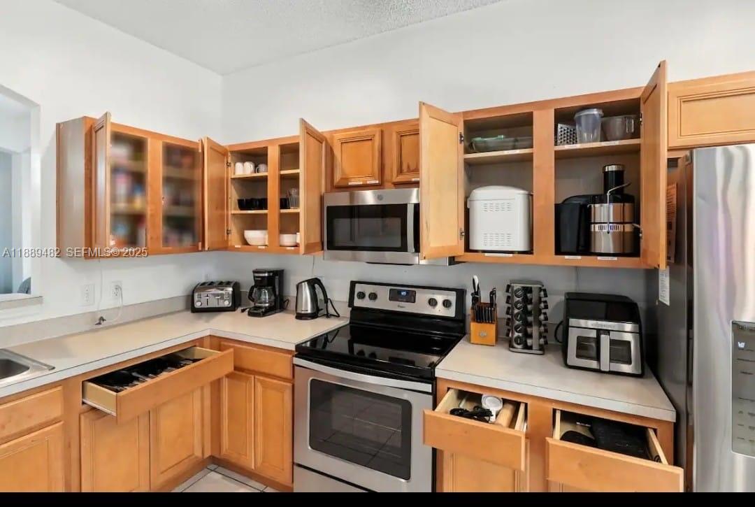 8520 Sunrise Key Drive — photo 4