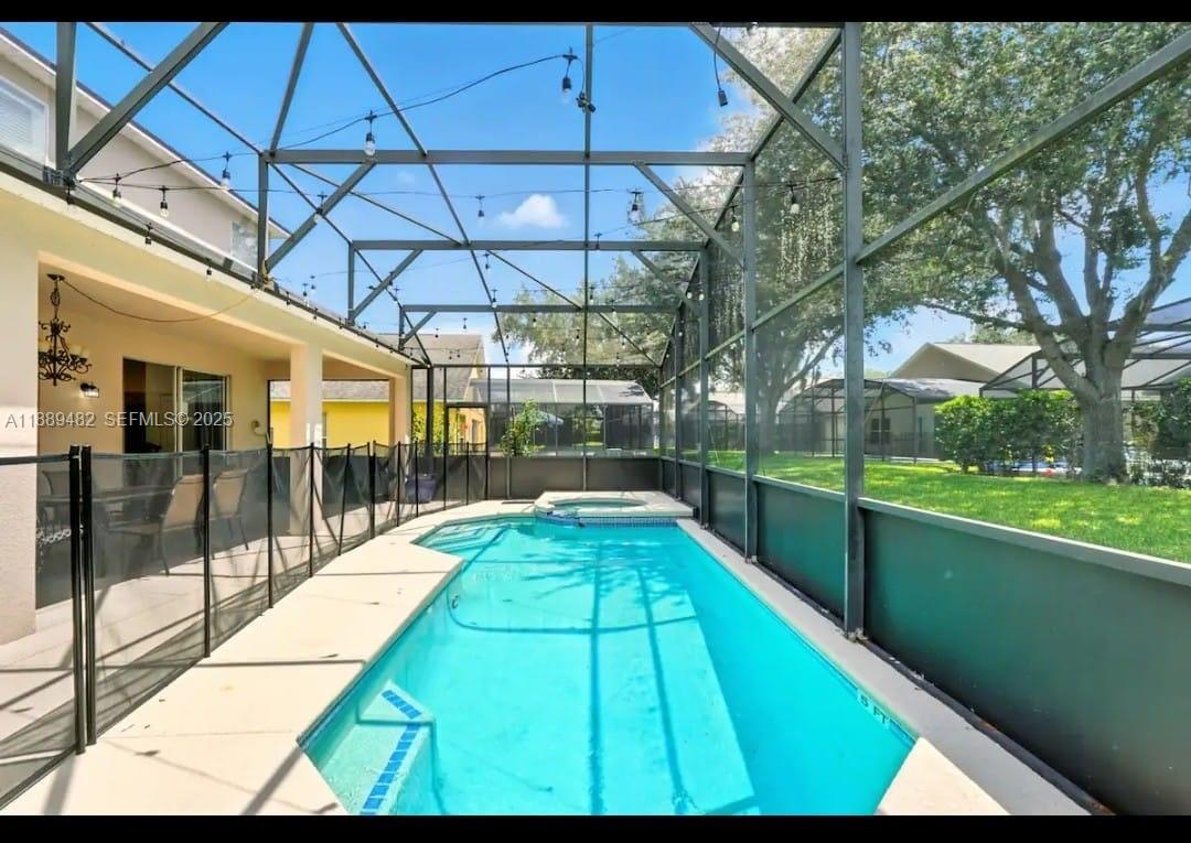 8520 Sunrise Key Drive — photo 5