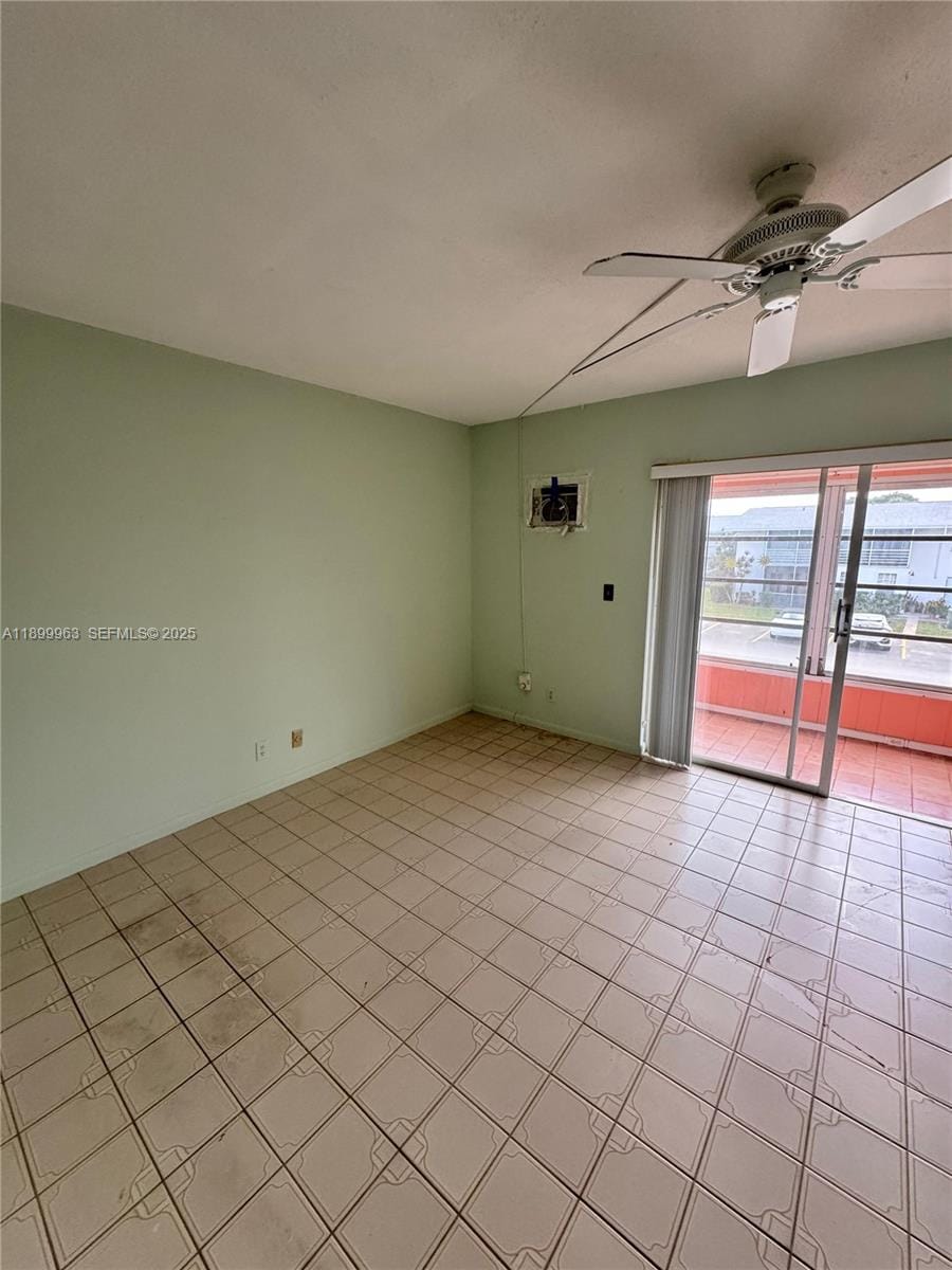 211 Coventry I 211 — photo 12