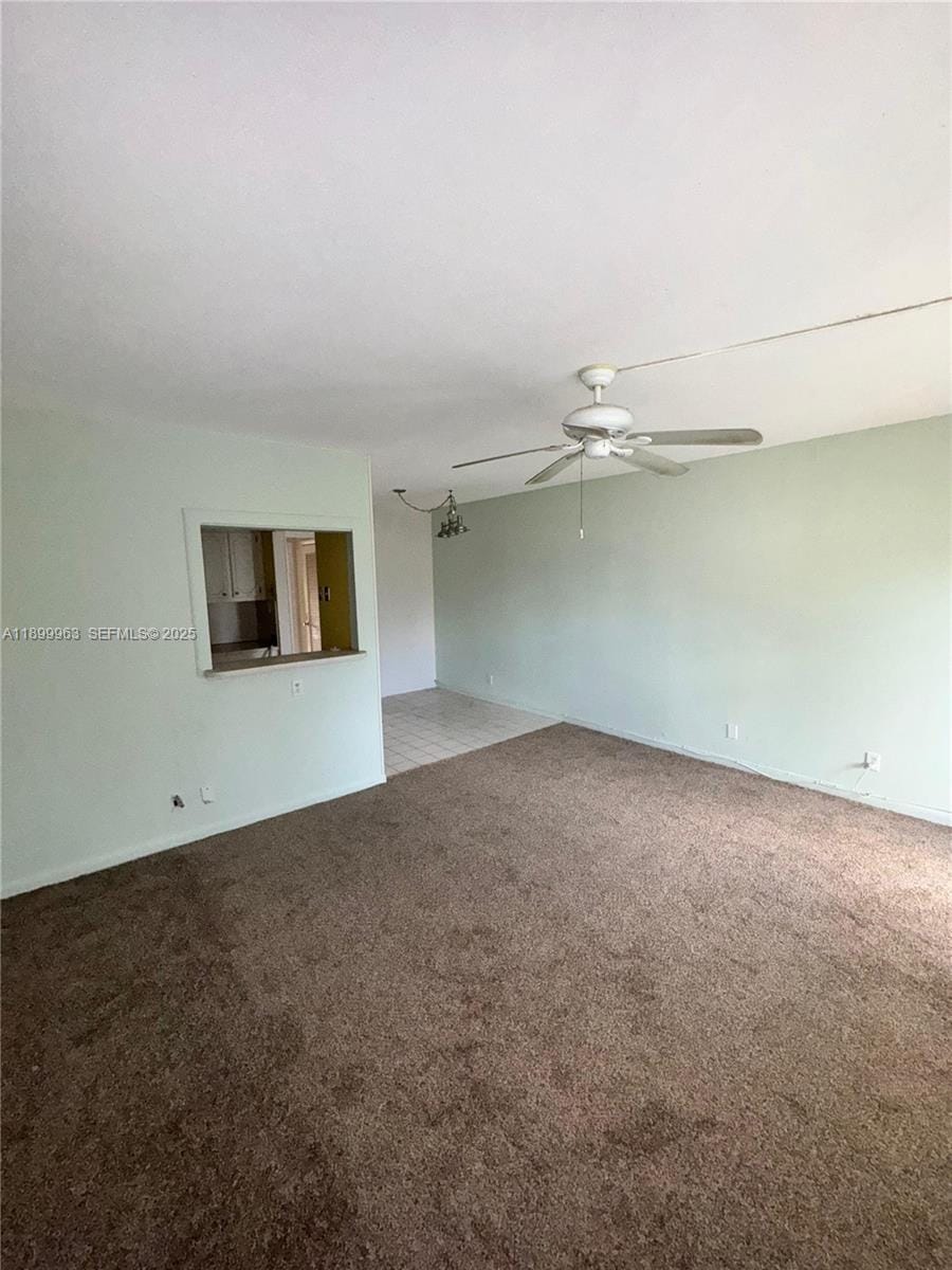 211 Coventry I 211 — photo 4