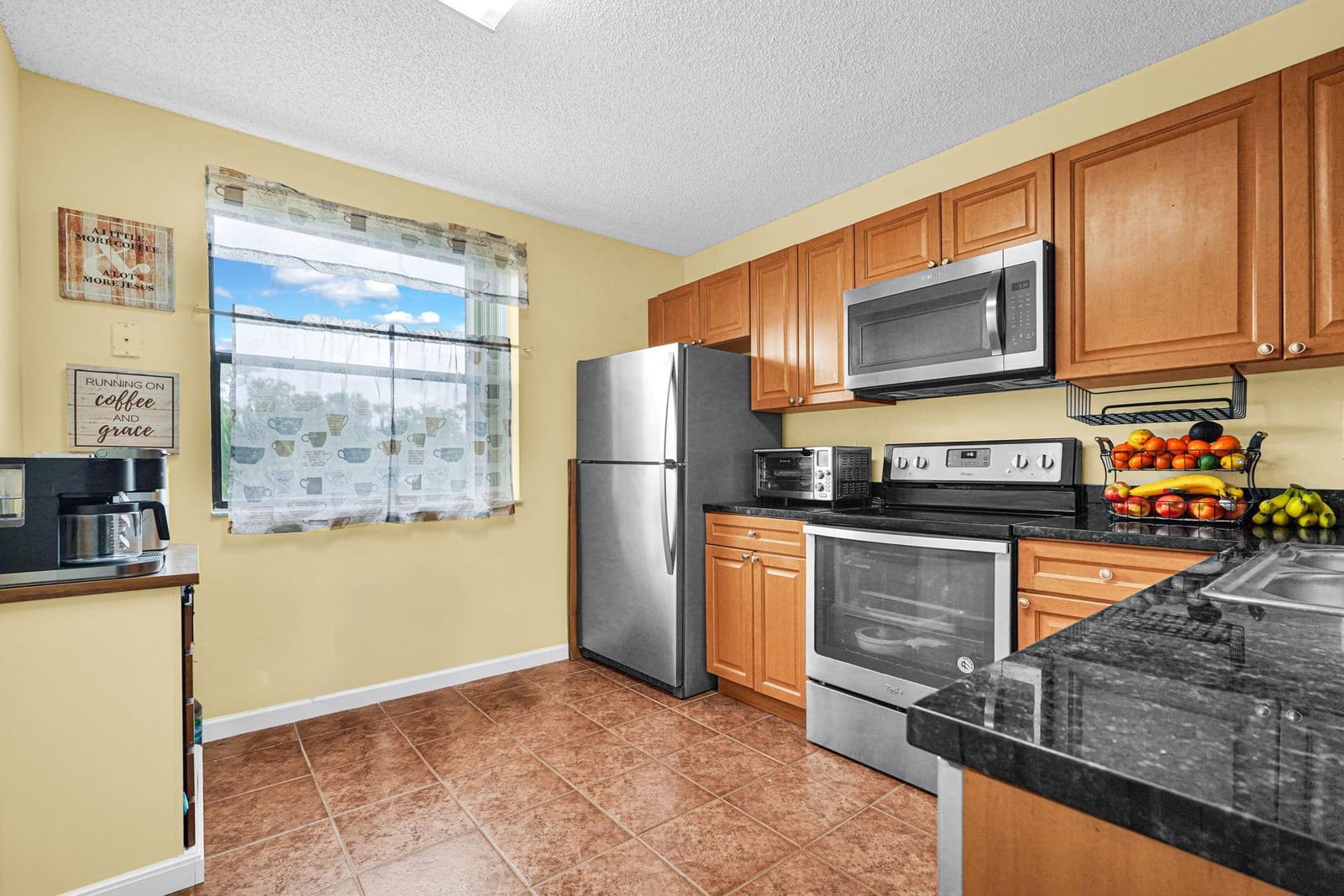 5861 Riverside Drive 206 — photo 7