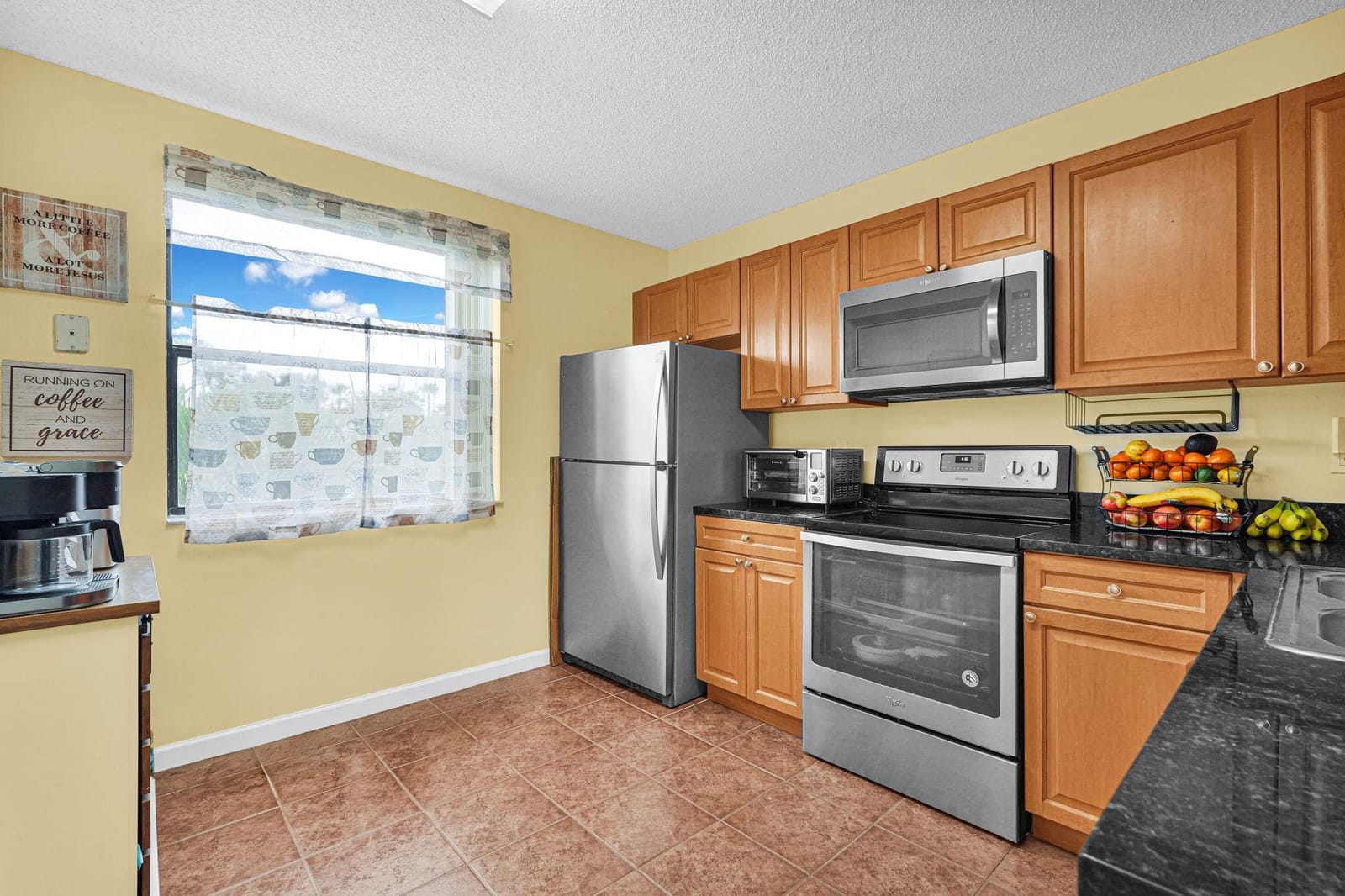 5861 Riverside Drive 206 — photo 8