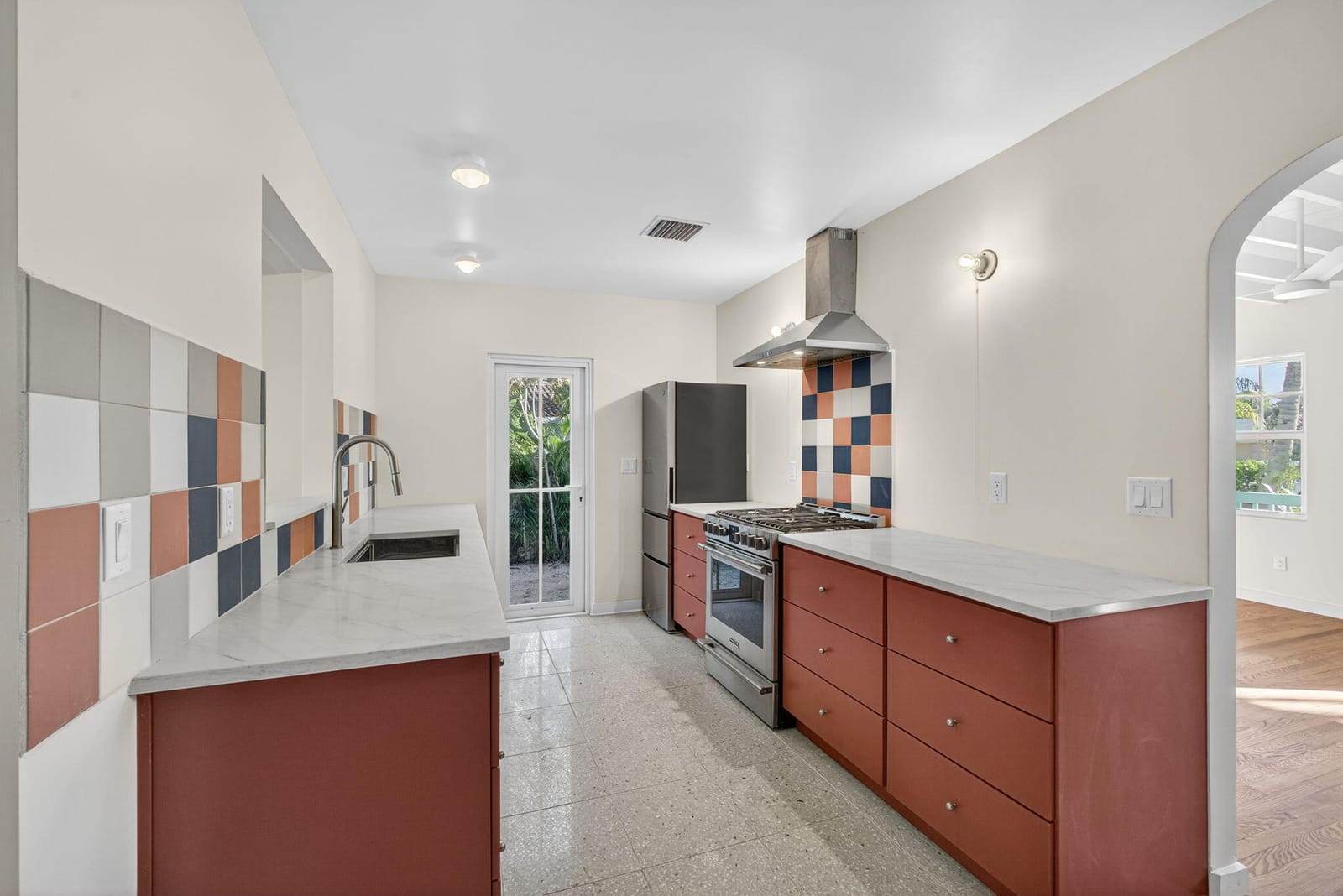 407 S Palmway — photo 10