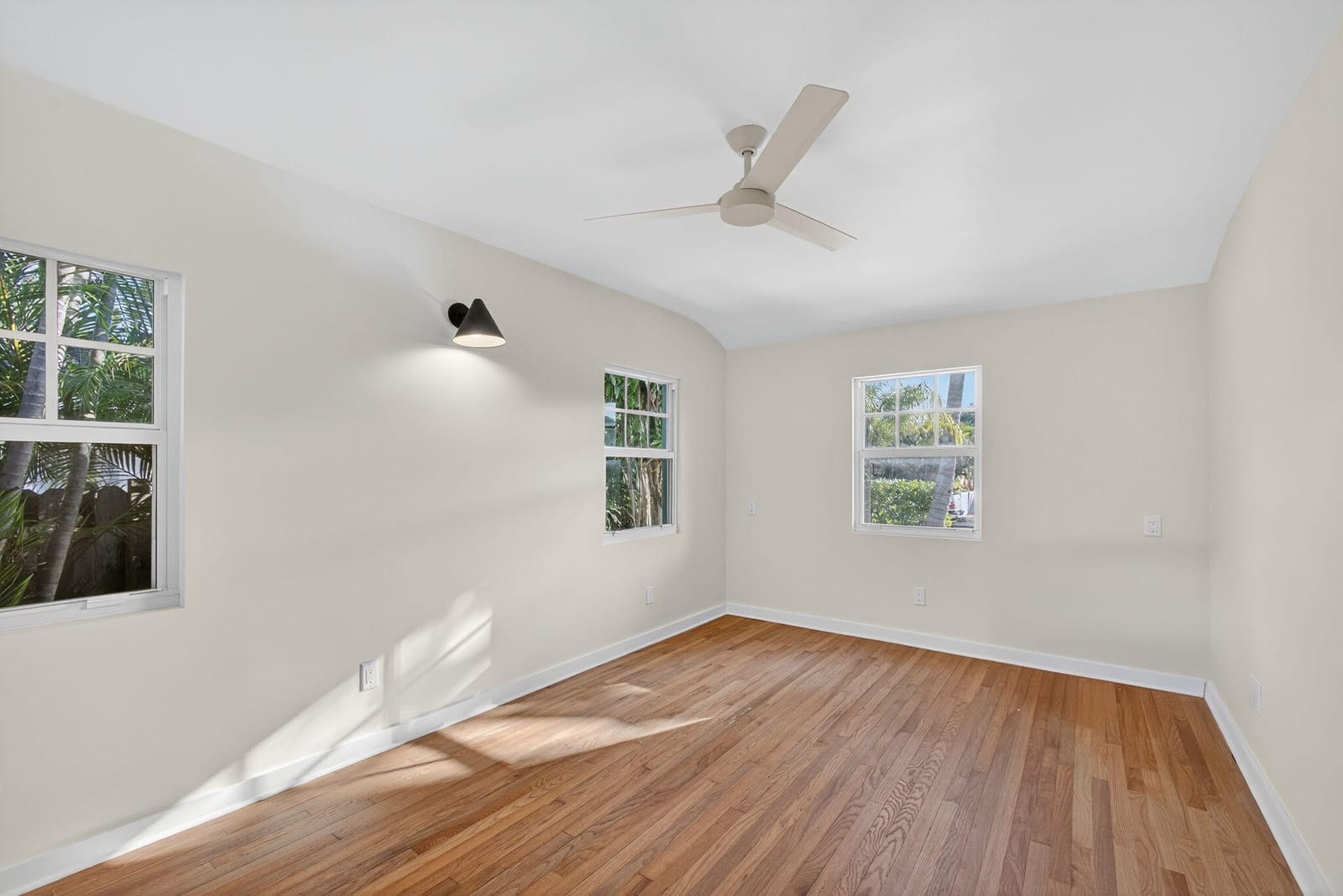 407 S Palmway, Lake Worth Beach, FL 33460 photo 14