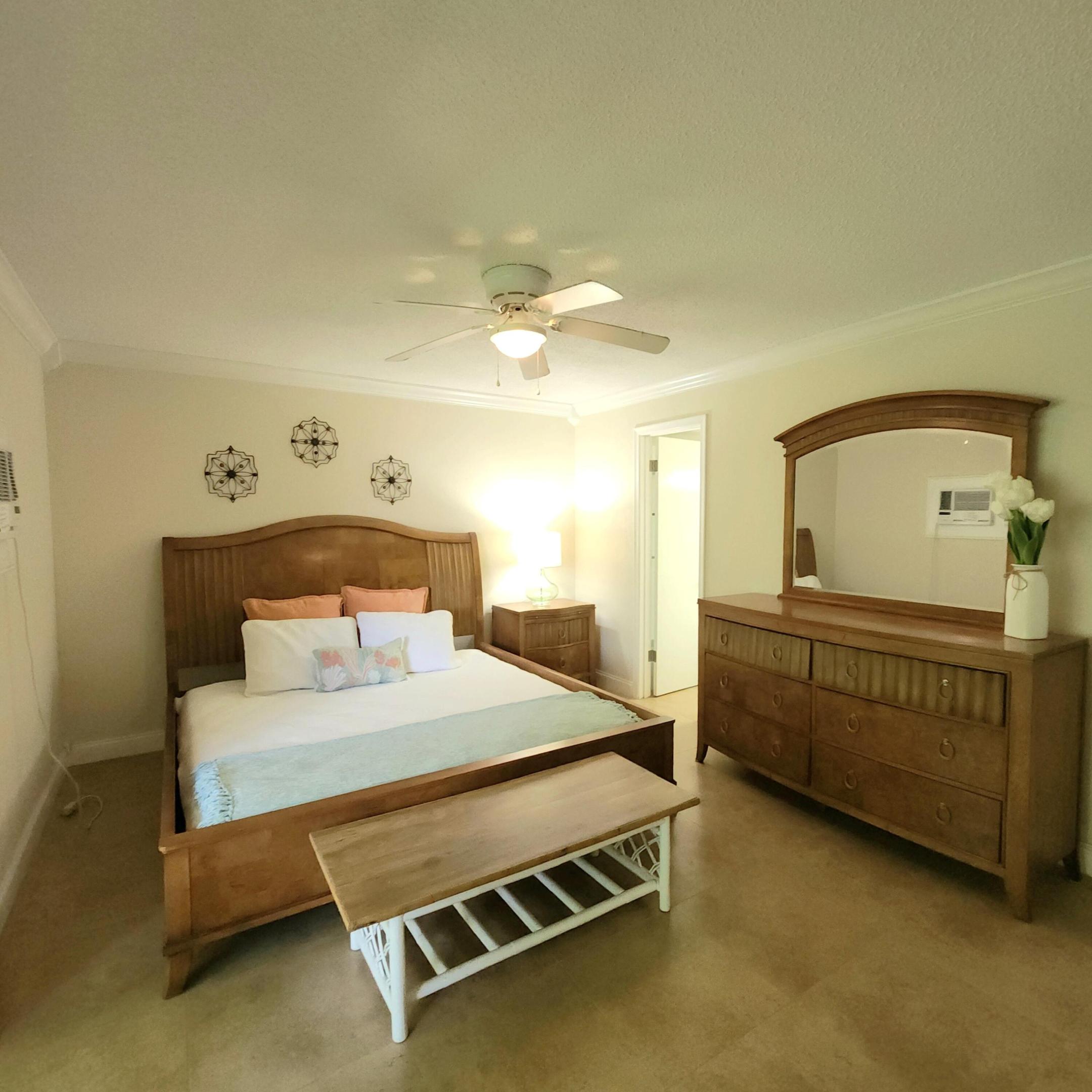 173 Kent J, West Palm Beach, FL 33417, West Palm Beach