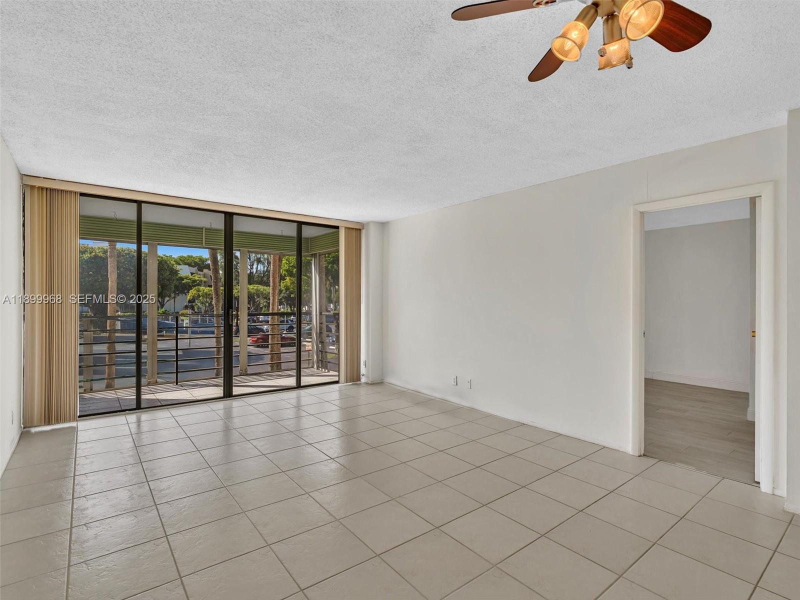 20500 W Country Club Drive 203, Aventura, FL 33180, Aventura