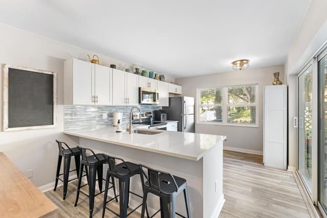 4801 Roxbury Court, Boynton Beach, FL 33436