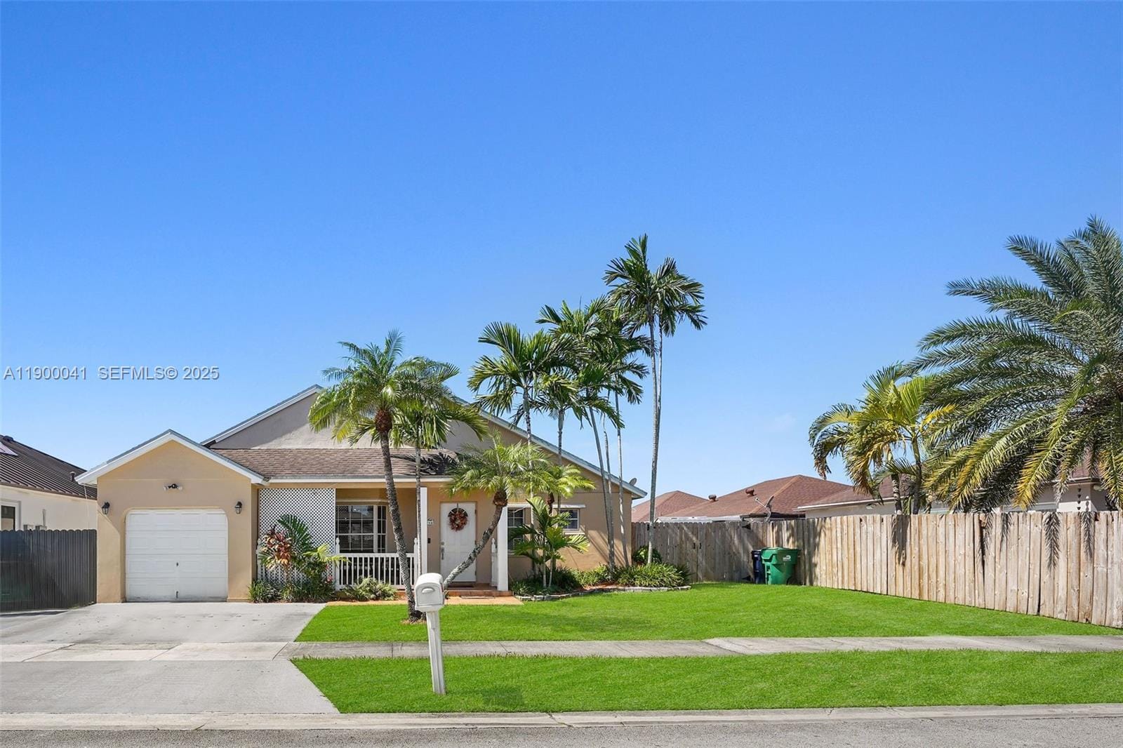 15846 SW 143rd Court — photo 4