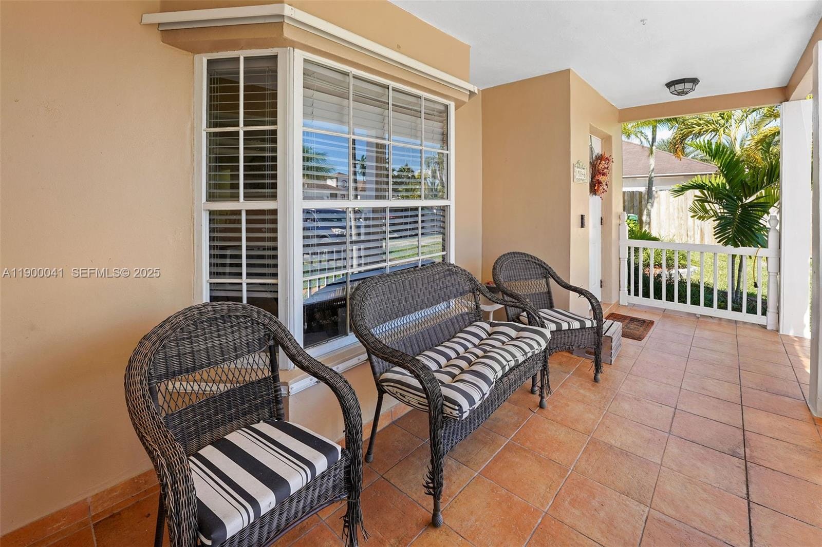15846 SW 143rd Court — photo 5