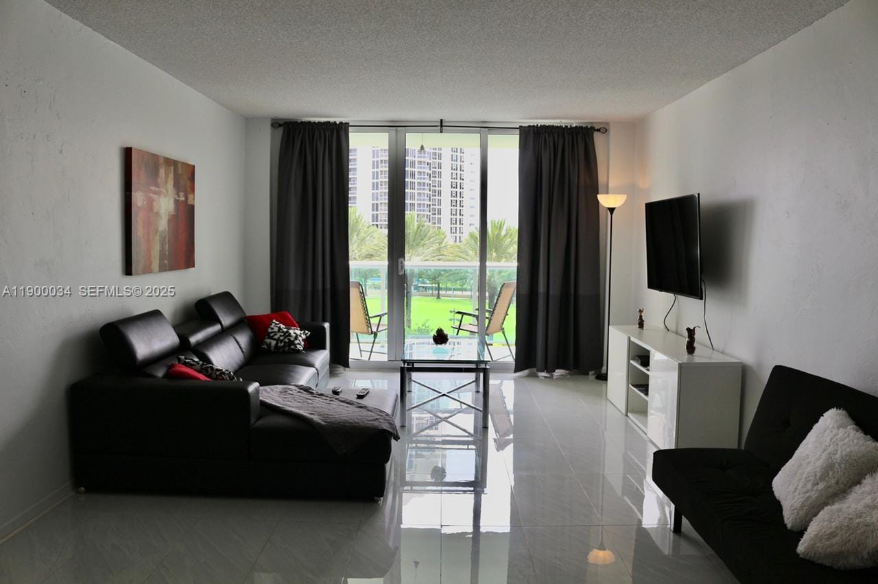 19370 Collins Avenue 415 — photo 5