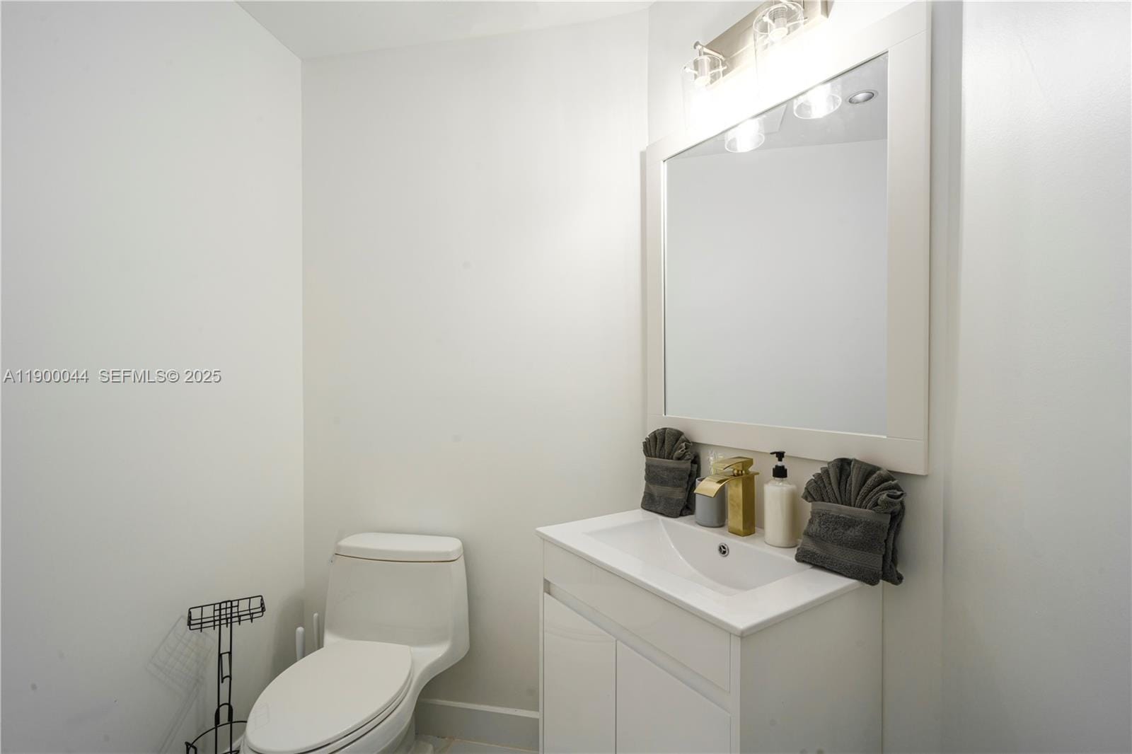 2827 S Indian River Drive, Fort Pierce, FL 34982 photo 29