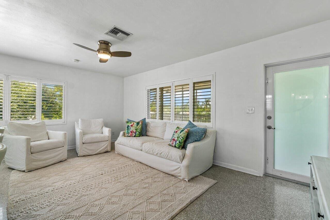 426 NE 7th Avenue 2g — photo 4