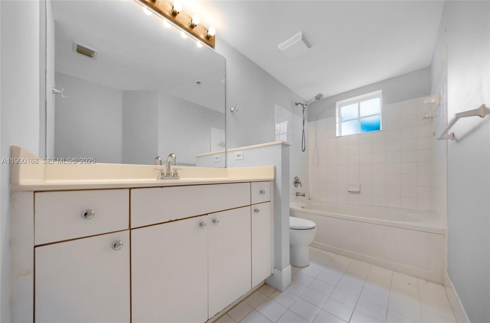 17125 N Bay Road 3301 — photo 11
