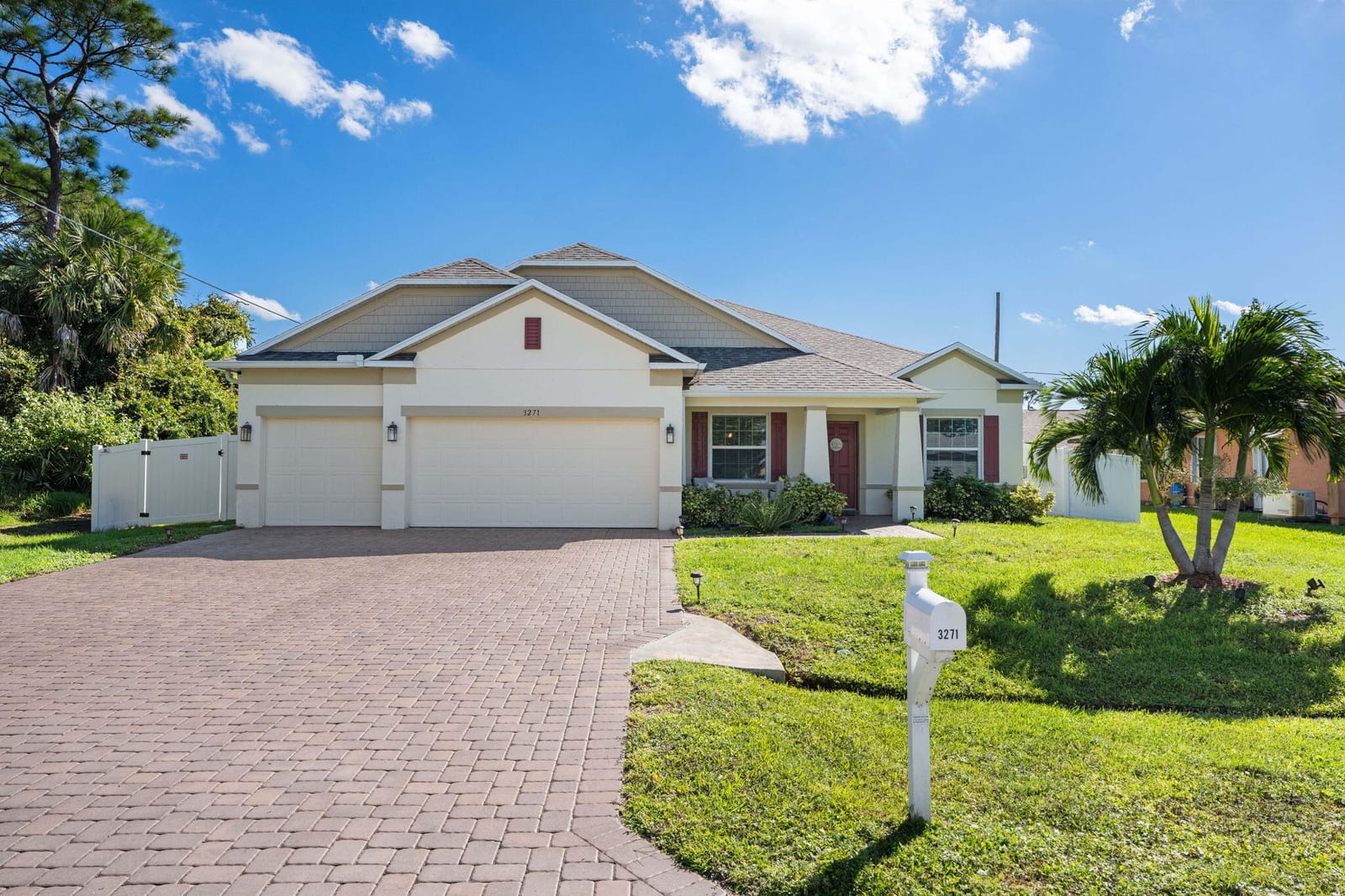 3271 SW Regatta Street, Port St. Lucie, FL 34953