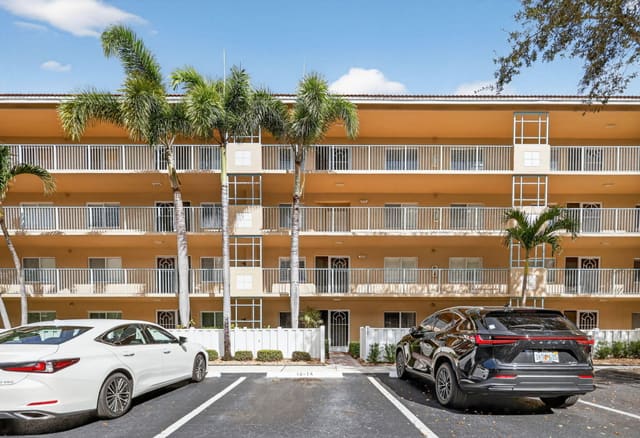 5749 Gemstone Court 107, Boynton Beach, FL 33437