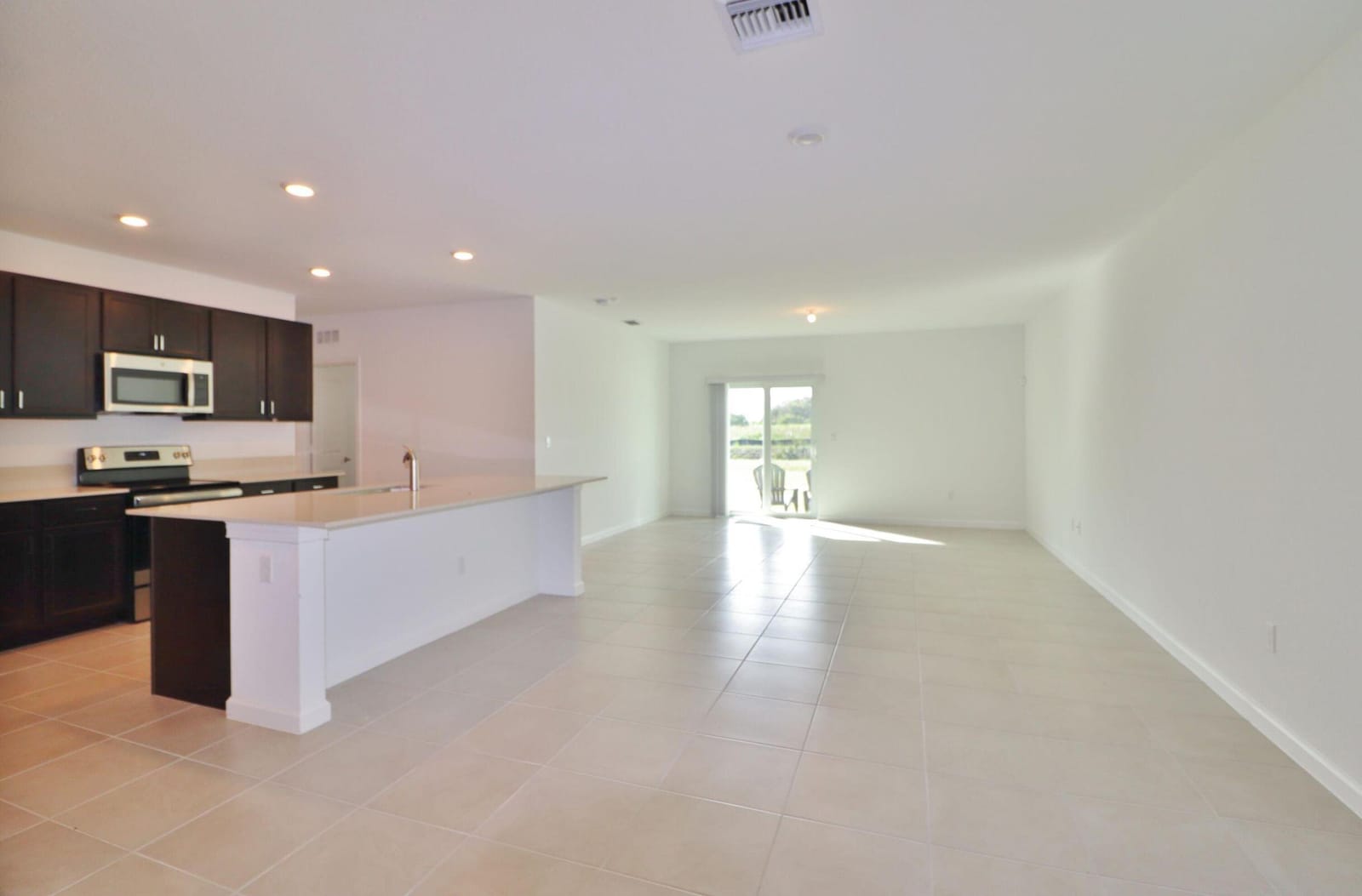 721 Worlington Lane, Fort Pierce, FL 34947 photo 5