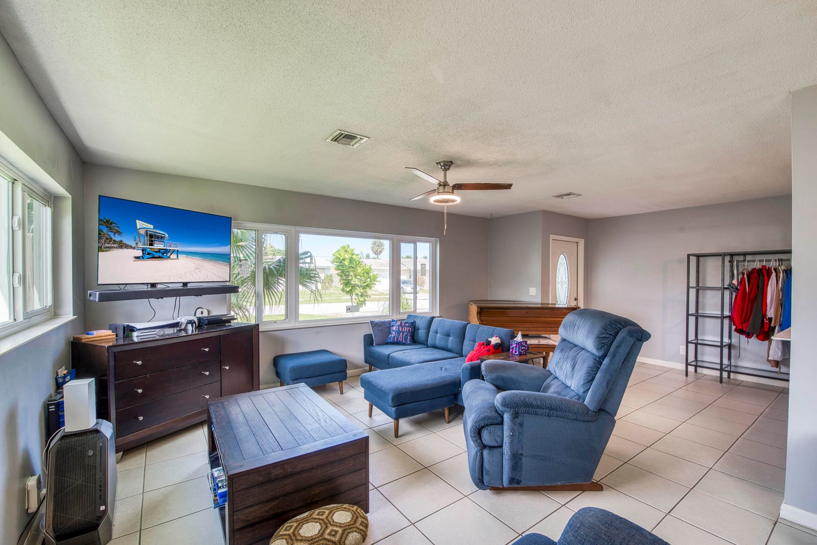 3406 Capri Road, Palm Beach Gardens, FL 33410 photo 3